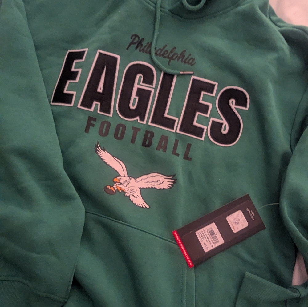NWT NFL Brand Philadelphia Eagles Green Hoodie